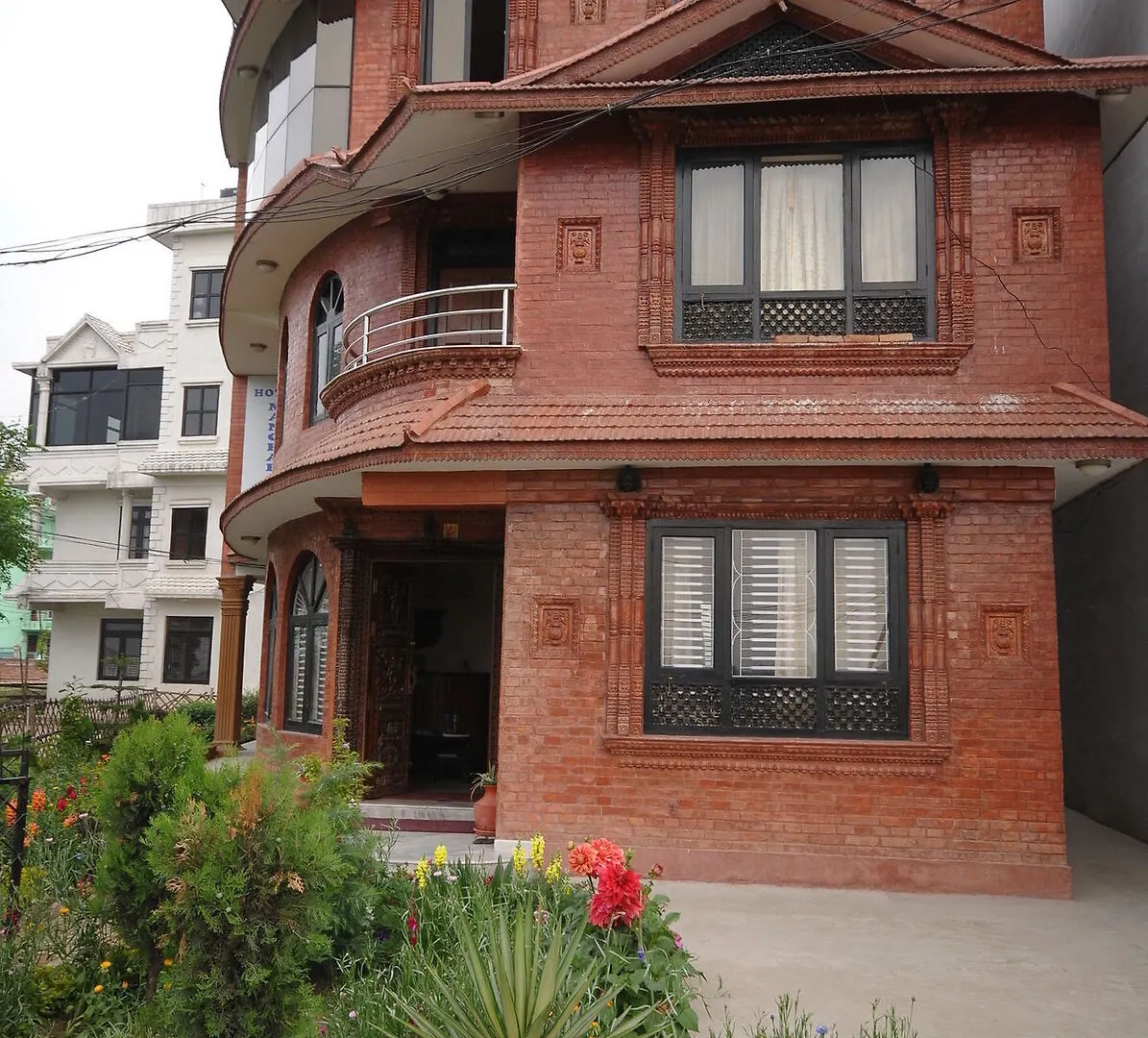 Hotel Manohara Bhaktapur 3*,